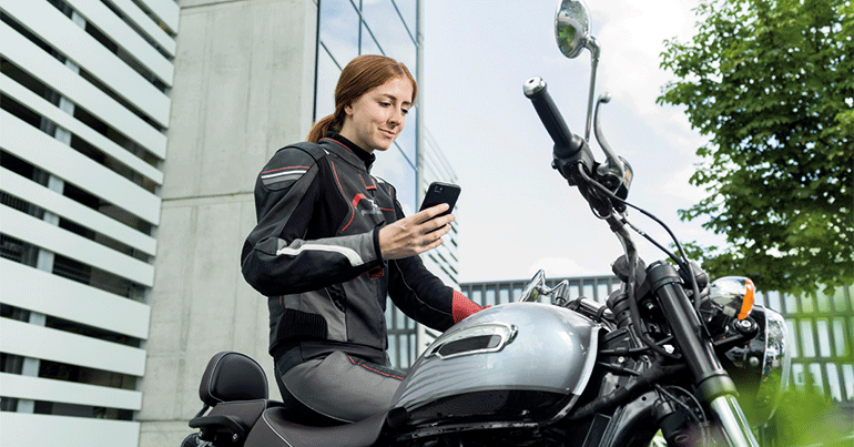 Bosch presenta sus soluciones de software para aumentar la seguridad y la eficiencia de las motocicletas 