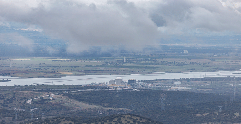 El Consejo General del Colegio de Ingenieros Industriales se pronuncia ante el desmantelamiento de la central nuclear de Almaraz