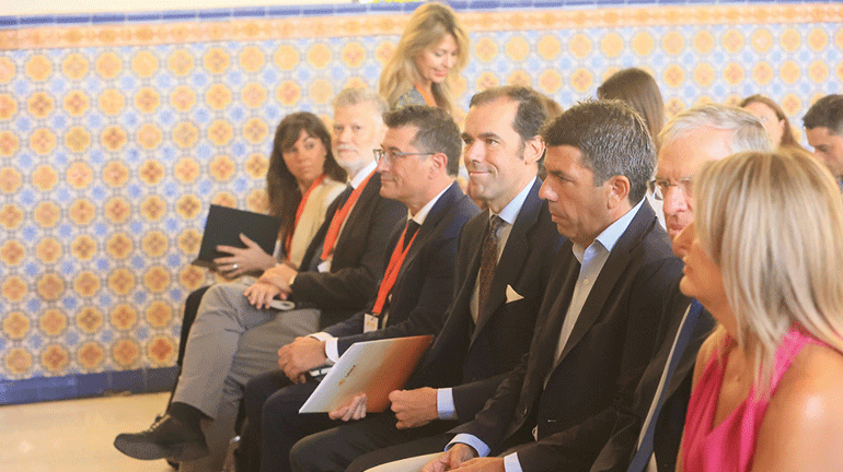 UNEF reitera el compromiso del sector fotovoltaico  en la Comunidad Valenciana