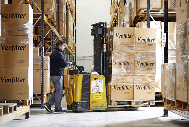 Venfilter inaugura su primer centro logístico en España