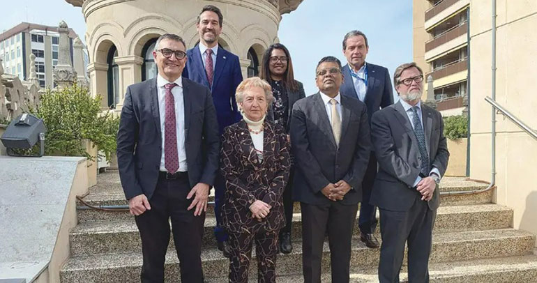 ChemMed y el Port de Tarragona traspasan fronteras ofreciendo al cónsul de la India el potencial químico de la región 