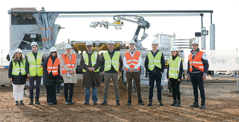 EDP prueba la construcción de su primer parque solar con tecnología de automatización