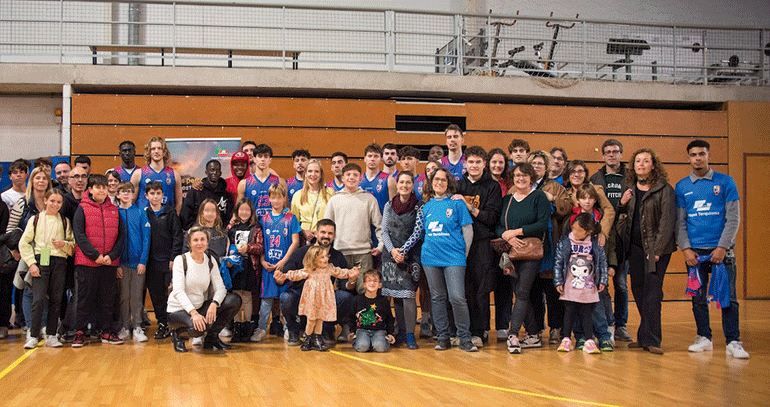 Vopak Terquimsa celebra el ´Family Day´ con sabor a baloncesto